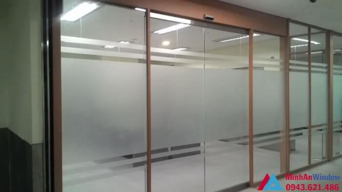 Hệ thống cửa trượt tự động