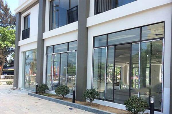 Vách cửa kính tự động - cửa nhôm xingfa Phụ kiện cửa tự động