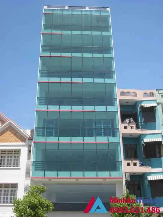 Vách mặt dựng Việt Pháp