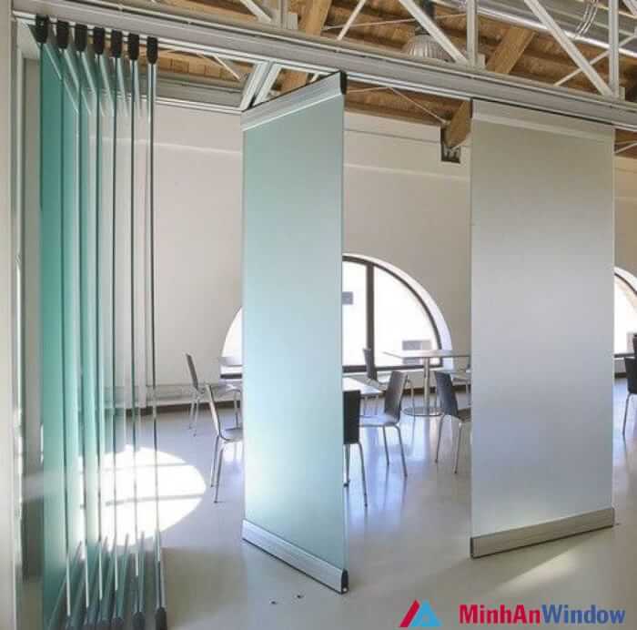 Cửa kính cường lực xếp Cửa kính cường lực xếp