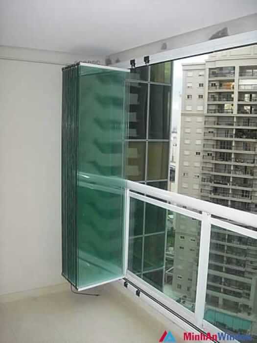Cửa kính cường lực xếp Cửa kính cường lực xếp