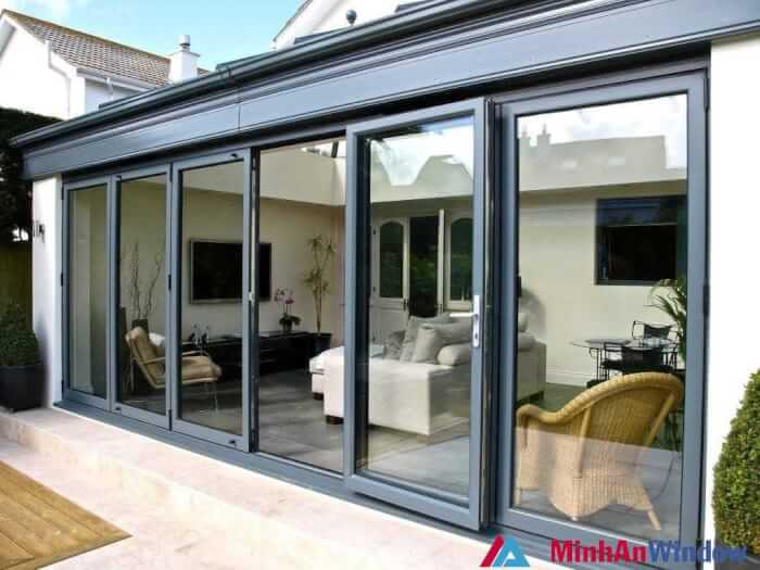 Thông Tin Về Những Mẫu Cửa Khung Nhôm Kính Đẹp 2 mẫu cửa khung nhôm kính đẹp