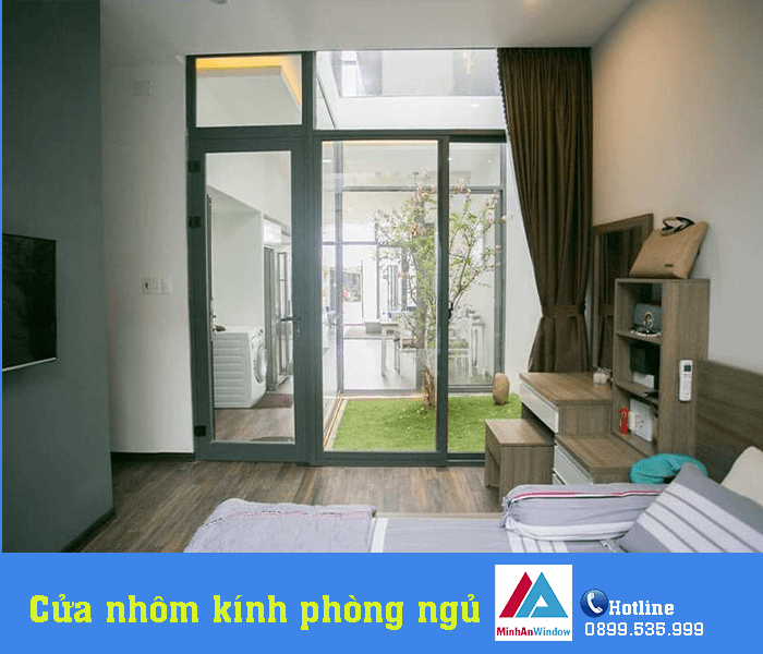 Mẫu cửa đi nhôm kính phòng ngủ Minh An Window lắp đặt cho khách hàng tại Tuyên Quang