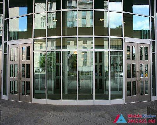 Thi Công Lắp Đặt Cửa Kính Inox Tại Nam Định Độ Bền Cao 1 Cua Kinh Tu Dong Mat Tien