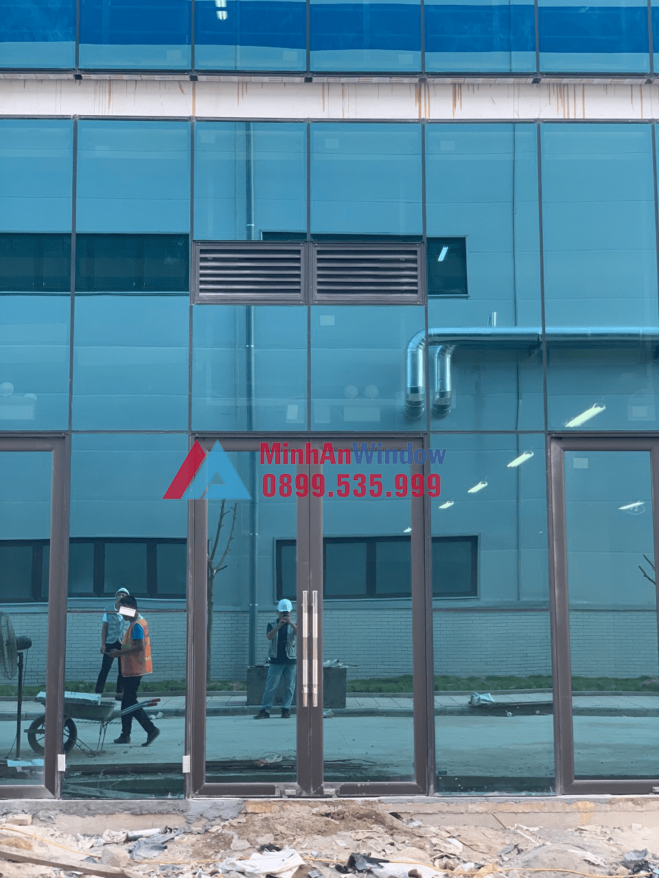 Cửa và vách nhôm kính Minh An Window lắp đặt tại khu công nghiệp Bắc Ninh - Minh An Window đã thi công Cửa và vách nhôm kính Minh An Window lắp đặt tại khu công nghiệp Bắc Ninh - Minh An Window đã thi công