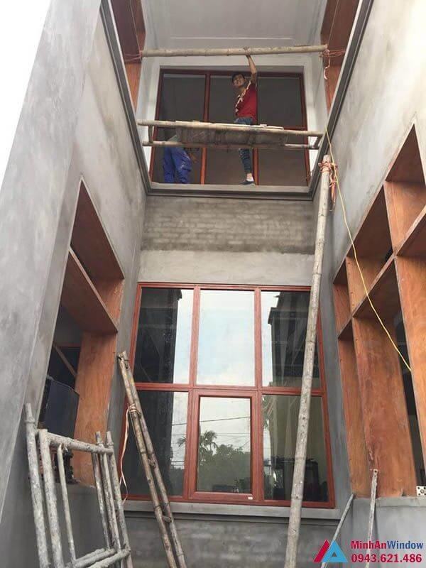 Cửa sổ nhôm kính vân gỗ cao cấp chất lượng tại Hòa Bình - Minh An Window đã thi công Cửa sổ nhôm kính vân gỗ cao cấp chất lượng tại Hòa Bình - Minh An Window đã thi công