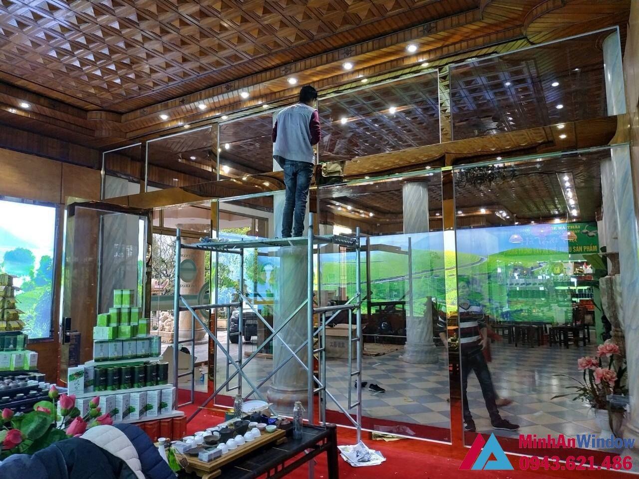 cửa kính inox tại nam định Cua Kinh Inox Vang Guong 14