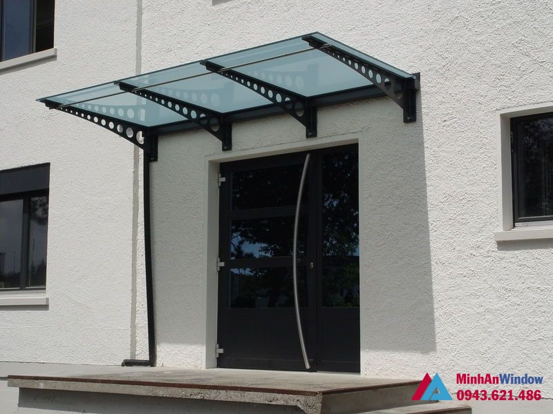 Mái kính khung sắt kính cường lực 12li cao cấp Mái kính khung sắt kính cường lực 12li cao cấp