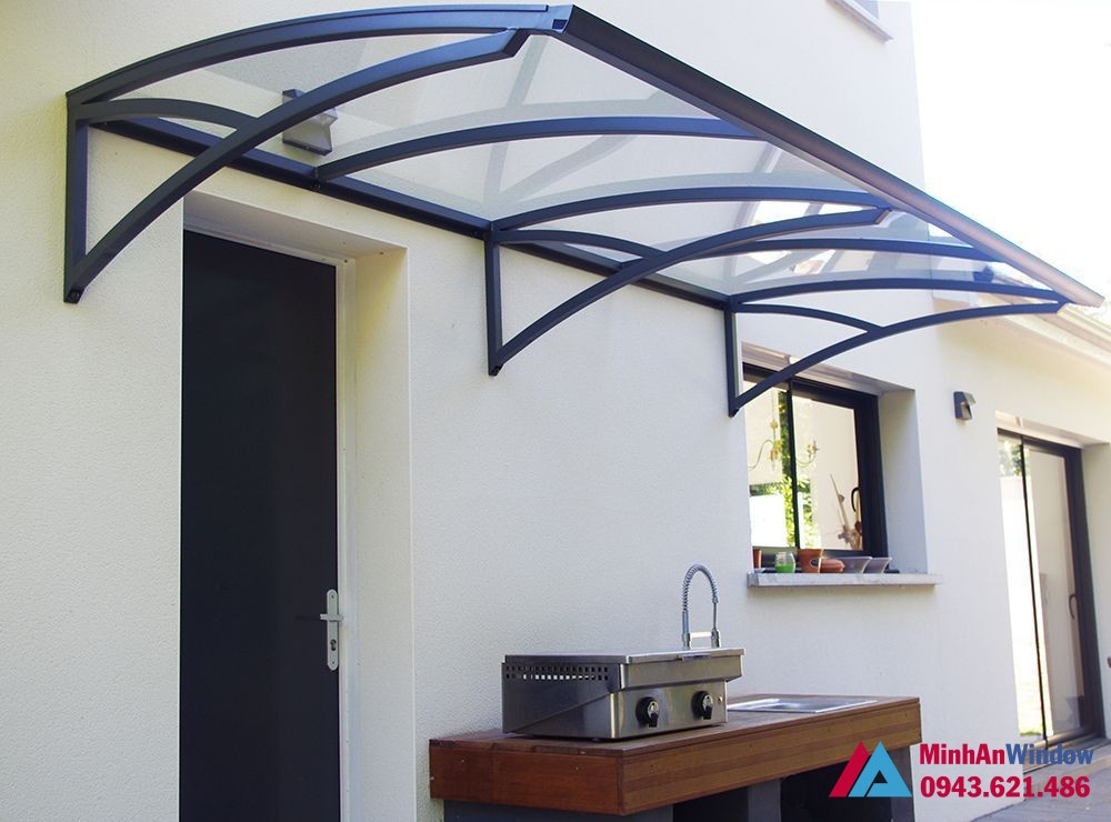 Mái kính cường lực cong khung sắt cao cấp tại thái nguyên Mái kính cường lực cong khung sắt cao cấp tại Thái Nguyên