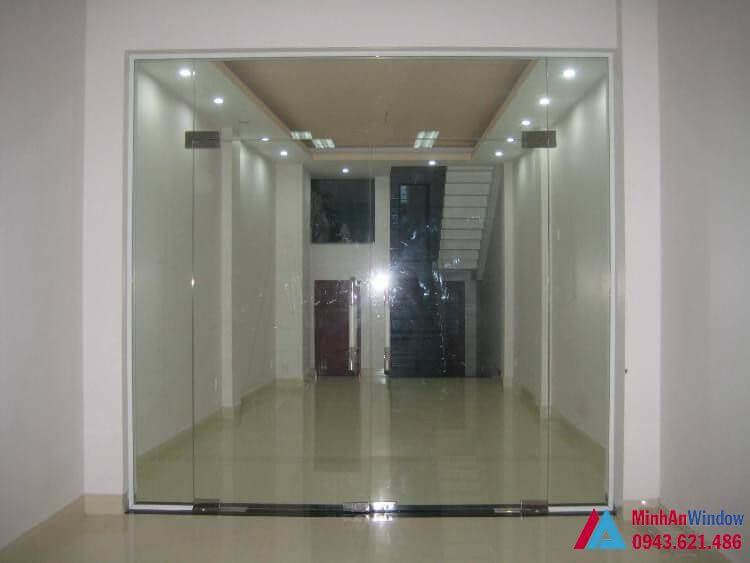 Thi Công Lắp Đặt Cửa Kính Cường Lực Tại Đan Phượng 2 Cua Kinh Cuong Luc Tai Dan Phuong2