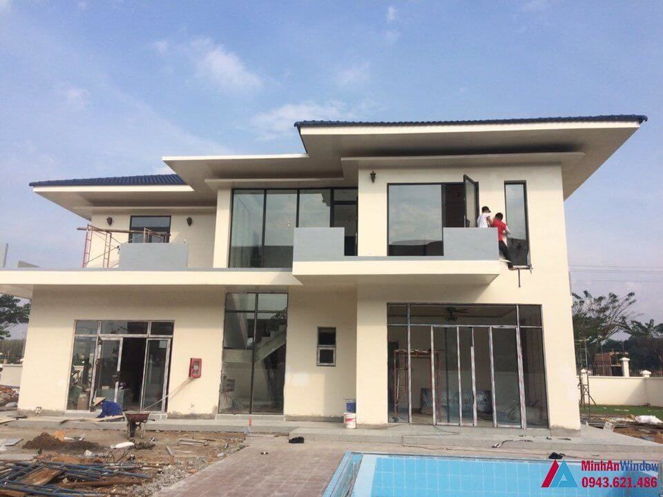 Thi Công Lắp Đặt Cửa Kính Cường Lực Tại Cầu Giấy 4 Cua Kinh Cuong Luc Tai Phu Xuyen5