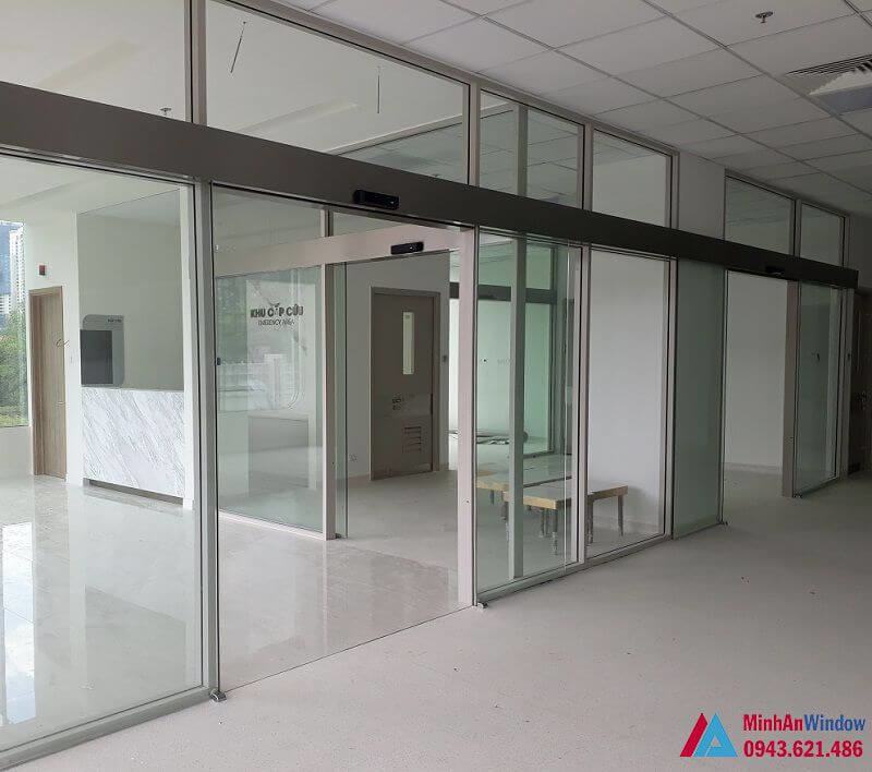 Thi Công Lắp Đặt Cửa Kính Inox Tại Sơn Tây 1 Cua Kinh Inox Tai Son Tay1