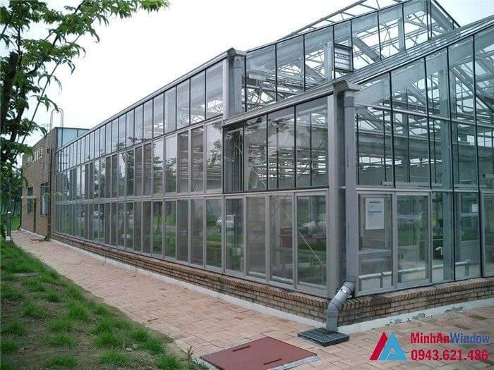 Thi Công Lắp Đặt Nhà Kính Khung Thép Hiện Đại 13 Nha Kinh Khung Thep3