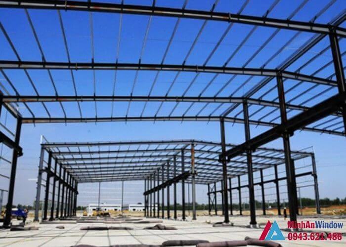 Thi Công Lắp Đặt Nhà Kính Khung Thép Hiện Đại 14 Nha Kinh Khung Thep4