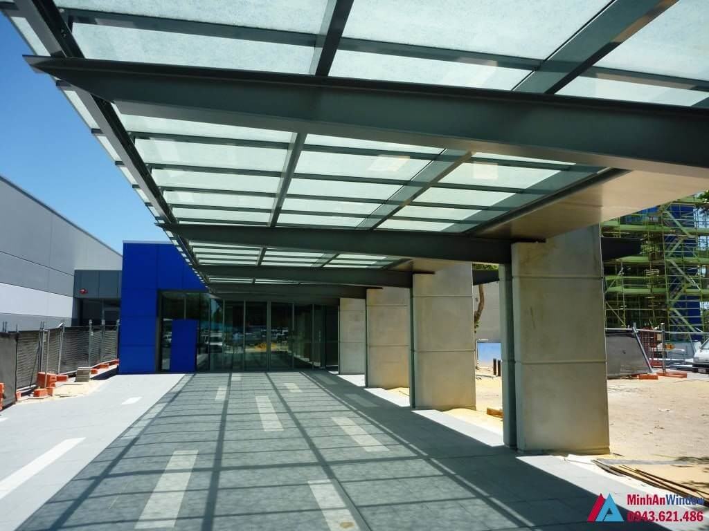 Thi Công Lắp Đặt Nhà Kính Khung Thép Hiện Đại 18 Nha Kinh Khung Thep6