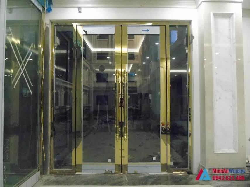 Thi Công Lắp Đặt Cửa Kính Inox Tại Thanh Oai 2 Cua Kinh Inox