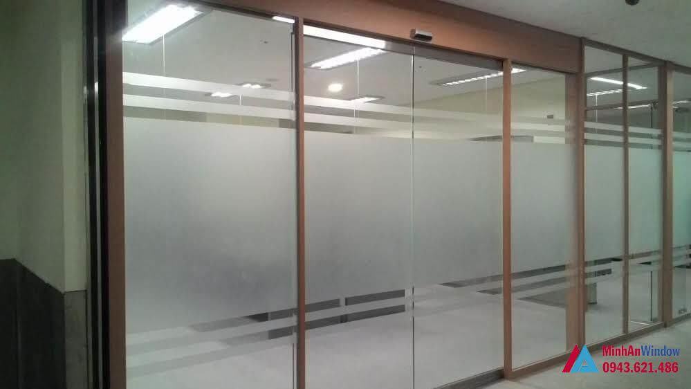 Thi Công Lắp Đặt Cửa Tự Động Tại Thanh Oai 3 Cua Tu Dong1