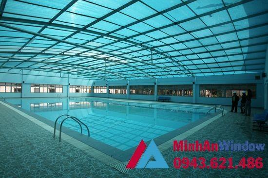 Kính cường lực bể bơi cao cấp chất lượng nhất cho mọi công trình lớn