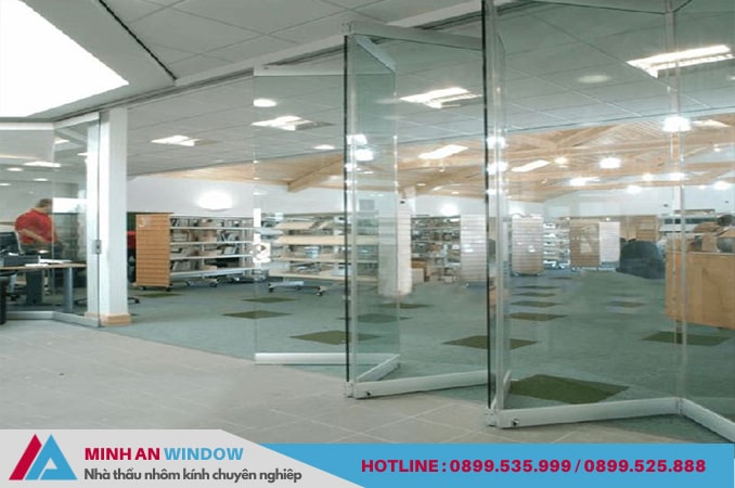 Mẫu Cửa kính cường lực xếp trượt cho các văn phòng lớn cao cấp - Minh An Window cung cấp và lắp đặt