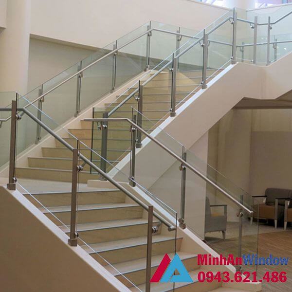 10+ Mẫu Cầu Thang Kính Đẹp Nhất 2020 Cho Gia Đình Việt 1 10+ Mẫu Cầu Thang Kính Đẹp Nhất 2020 Cho Gia Đình Việt 1