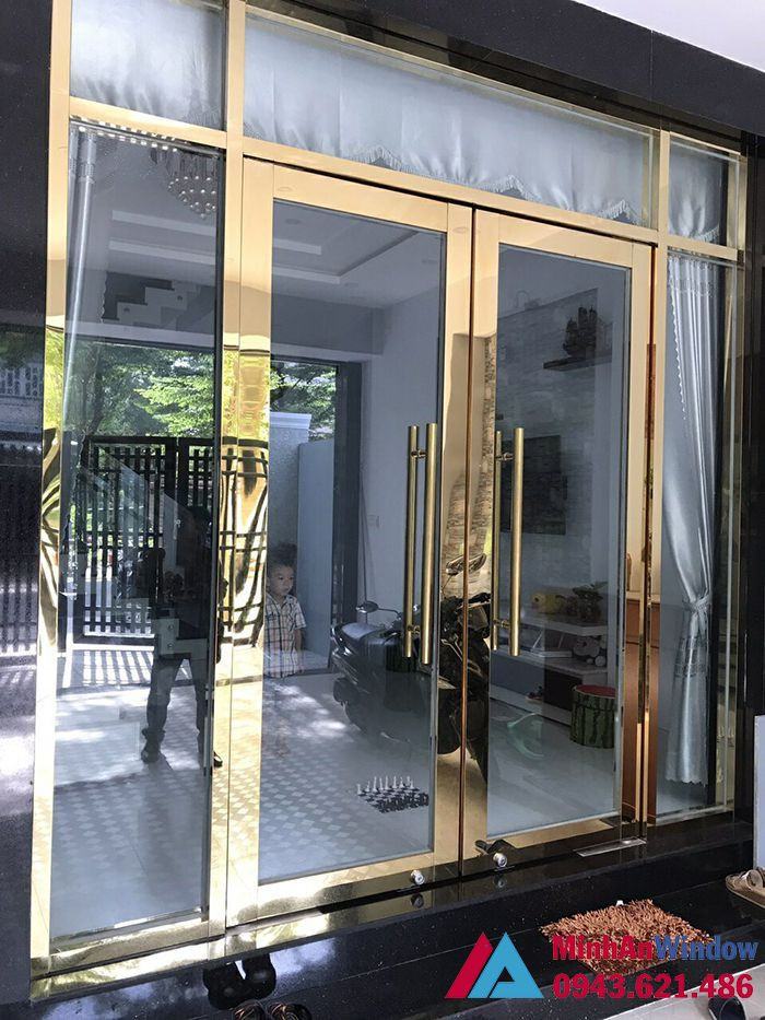 cửa kính inox mạ vàng cửa kính inox mạ vàng