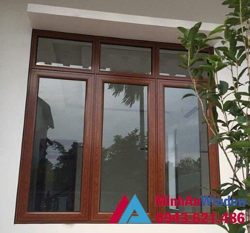Mẫu cửa nhôm kính 3 cánh với nhiều ưu điểm nổi trội Mẫu cửa nhôm kính 3 cánh với nhiều ưu điểm nổi trội