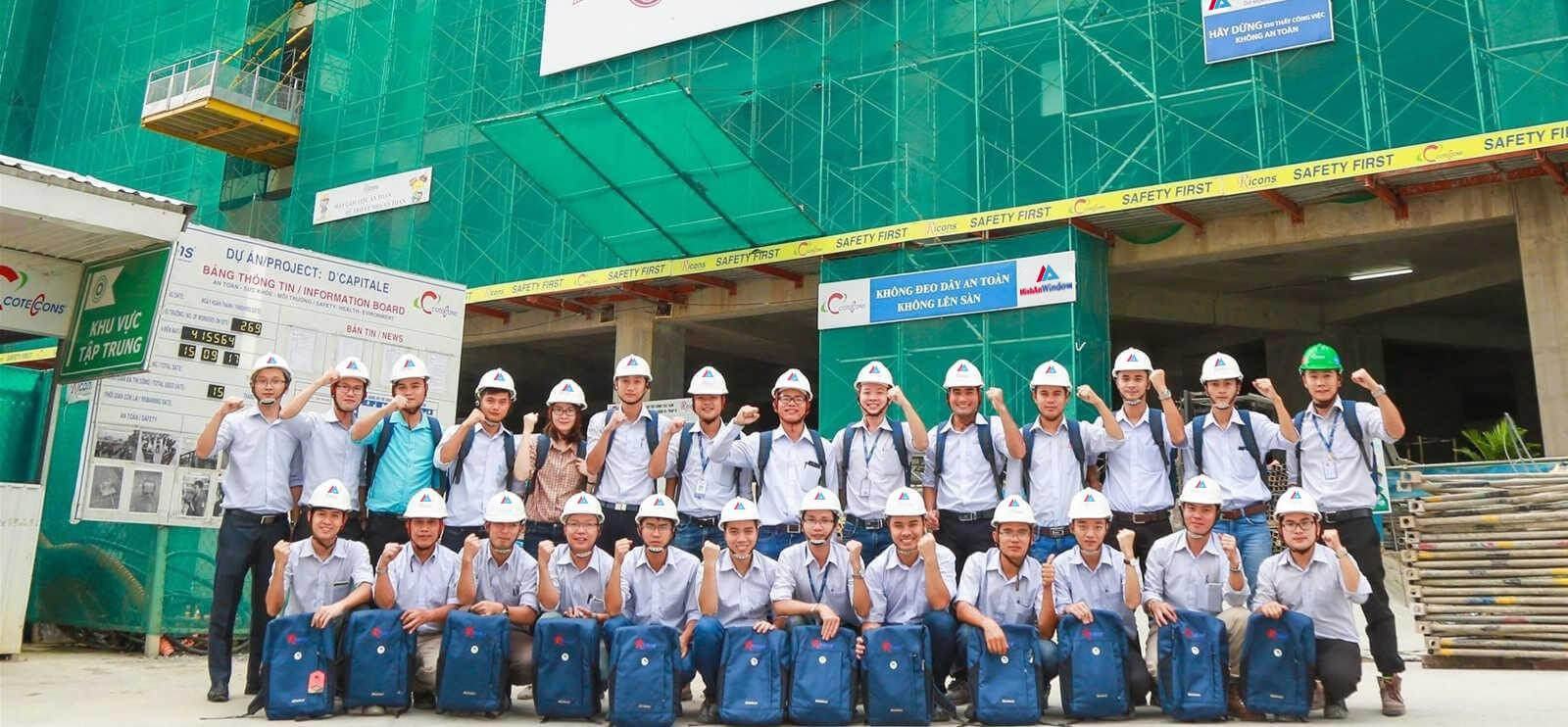 Logo Nha Thau Nhom Kinh Minhan