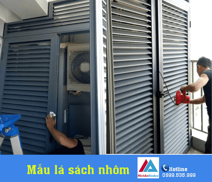 Nhân viên Minh An Window đang lắp đặt Cửa nhôm lá sách tại Hà Nội Nhân viên Minh An Window đang lắp đặt Cửa nhôm lá sách tại Hà Nội