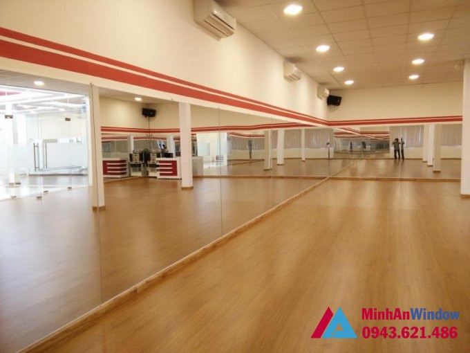 Gương Soi Phòng Tập Yoga Gương Soi Phòng Tập Yoga