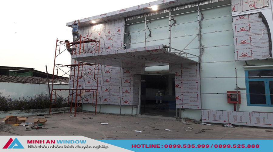Mái lợp aluminium kết hợp khung sắt cao cấp Mái lợp Aluminium kết hợp khung sắt cao cấp