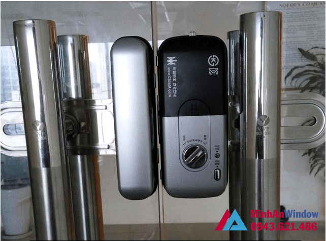 Lắp Đặt Khoá Cửa Kính Cường Lực Chất Lượng Cao 5 Lắp Đặt Khoá Cửa Kính Cường Lực Chất Lượng Cao 5