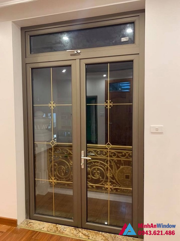 Cửa kính hộp nan can trang trí cao cấp chất lượng Cửa kính hộp nan can trang trí cao cấp chất lượng