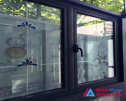 Cửa sổ kính hộp nan can trang trí cao cấp Cửa sổ kính hộp nan can trang trí cao cấp
