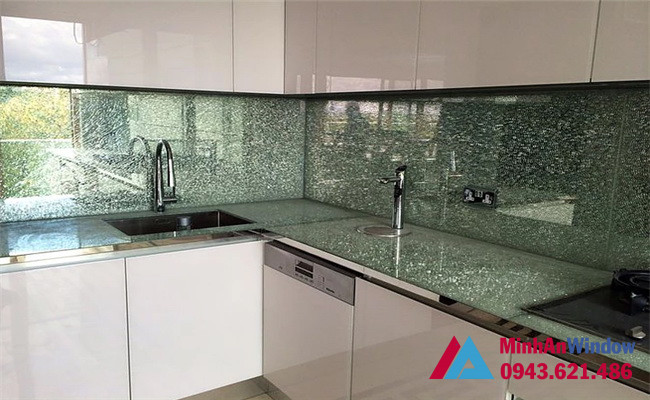 Mẫu kính rạn nghệ thuật đẹp và sang trọng Mẫu kính rạn nghệ thuật đẹp và sang trọng