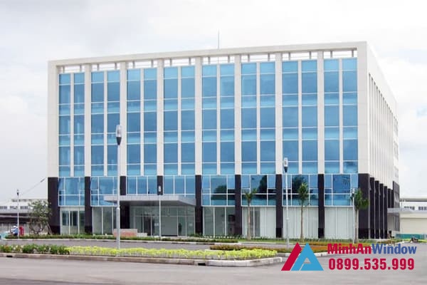 Vách mặt dựng nhôm xingfa hệ 65 lộ đố kính phản quang 3 Vách Mặt Dựng Nhôm Xingfa Hệ 65 Lộ Đố Kính Phản Quang 3
