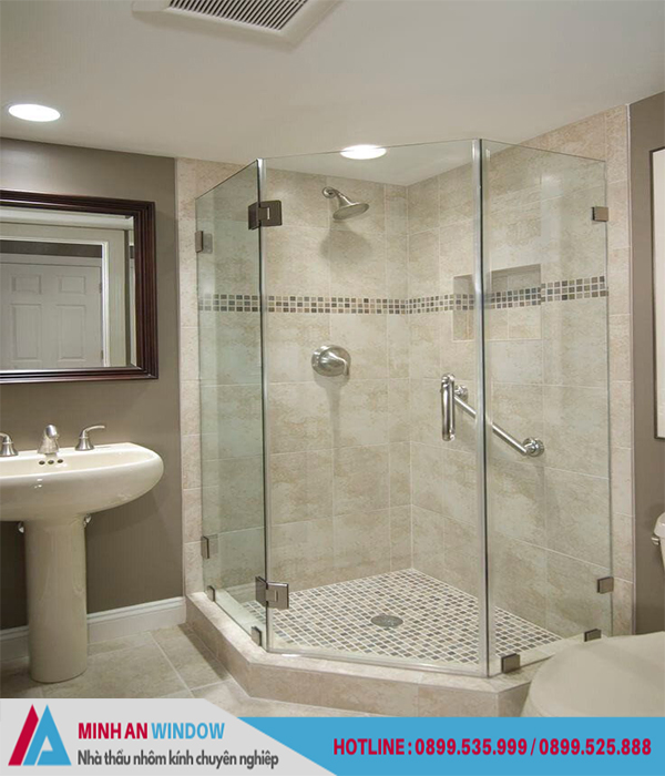 Mẫu Cabin phòng tắm kính 135 độ cho các khách sạn cao cấp