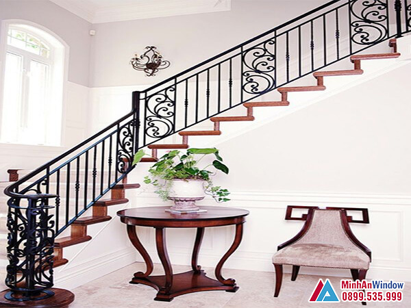 Cầu thang sắt cao cấp chất lượng - minh an window đã thi công Cầu thang sắt cao cấp chất lượng - Minh An Window đã thi công