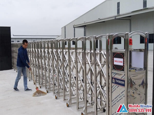 Cửa cổng xếp cao cấp chất lượng cho các khu công nghiệp - Minh An Window đã thi công Cửa cổng xếp cao cấp chất lượng cho các khu công nghiệp - Minh An Window đã thi công