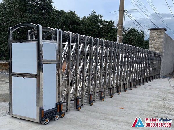 Cửa xếp gấp tự động cho các tòa biệt thự lớn - Minh An Window đã thi công Cửa xếp gấp tự động cho các tòa biệt thự lớn - Minh An Window đã thi công