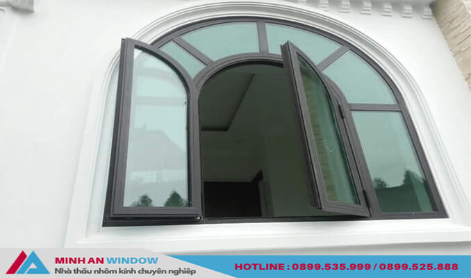 Mẫu cửa sổ uốn vòm thiết kế mở quay - Minh An Window thiết kế và lắp đặt