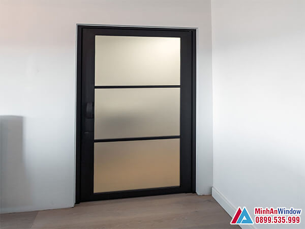 Cửa sắt 1 cánh cao cấp chất lượng chia ô cao cấp - minh an window đã thi công Cửa sắt 1 cánh cao cấp chất lượng chia ô cao cấp - Minh An Window đã thi công