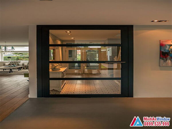 Cửa kính khung sắt 1 cánh đẹp cho phòng khách - minh an window đã thi công Cửa kính khung sắt 1 cánh đẹp cho phòng khách - Minh An Window đã thi công