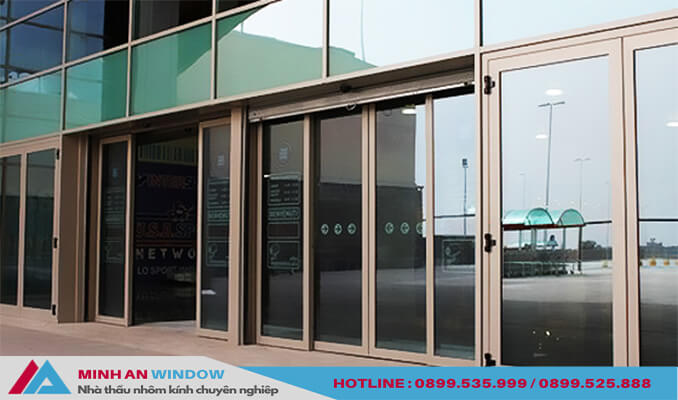 Cửa tự động kính cường lực khung nhôm cao cấp chất lượng - Minh An Window cung cấp và lắp đặt