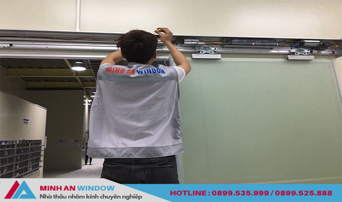 Minh An Window lắp đặt Cửa tự động tại Bắc Giang cho các nhà máy