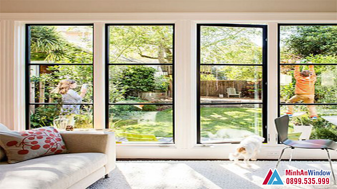 Cửa nhôm kính đơn giản mà đẹp cho các phòng khách lớn - Minh An Window đã thi công