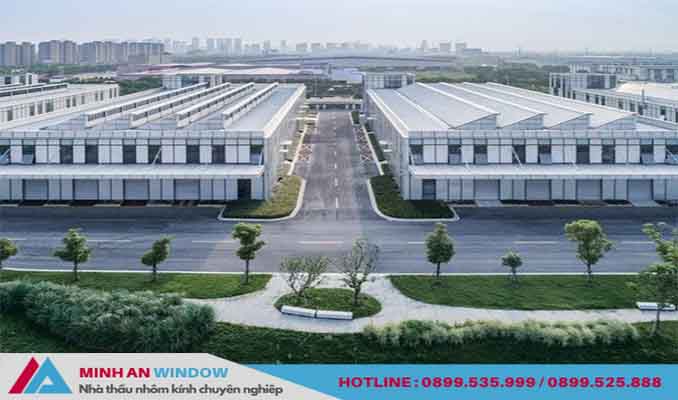 Lắp đặt Mái kính cường lực KCN Tân Quang - Văn Lâm - Hưng Yên Lắp đặt Mái kính cường lực KCN Tân Quang - Văn Lâm - Hưng Yên