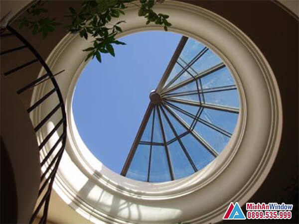 Mái kính giếng trời cao cấp phổ biến cho các khách sạn - minh an window đã thi công Mái kính giếng trời cao cấp phổ biến cho các khách sạn - Minh An Window đã thi công