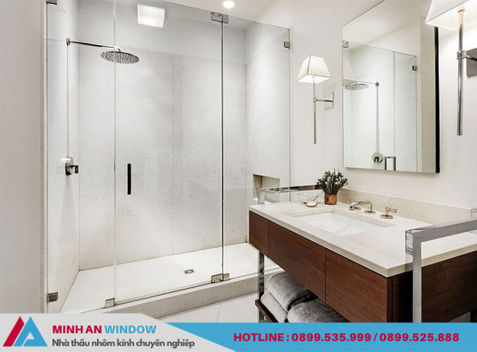  Minh An Window thiết kế và lắp đặt mẫu cabin phòng tắm 180 độ cho khách hàng tại quận Hoàn Kiếm - Hà Nội