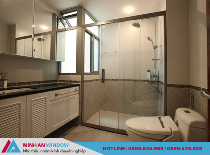 Mẫu cabin phòng tắm 180 độ - Minh An Window thiết kế và lắp đặt cho nhà nghỉ