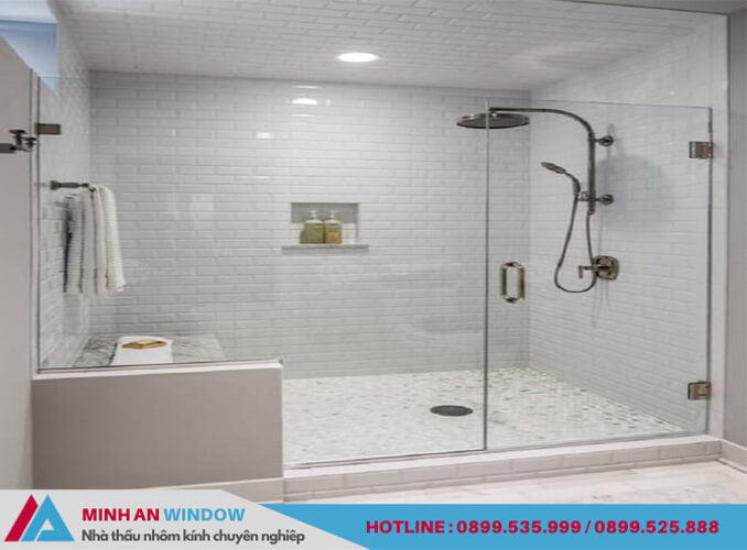  Minh An Window thiết kế và lắp đặt mẫu cabin phòng tắm 180 độ cho khách hàng tại Hà Đông - Hà Nội